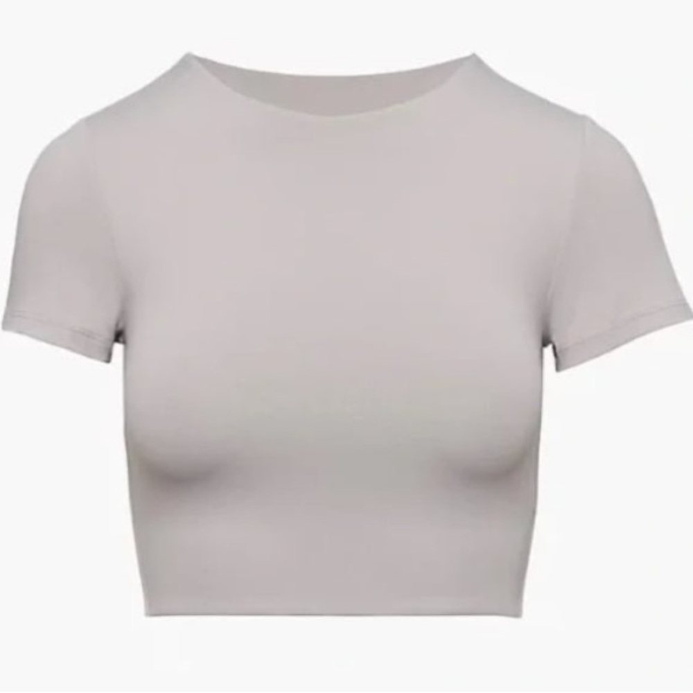 Aritzia Babaton Contour Crew Cropped T-shirt L